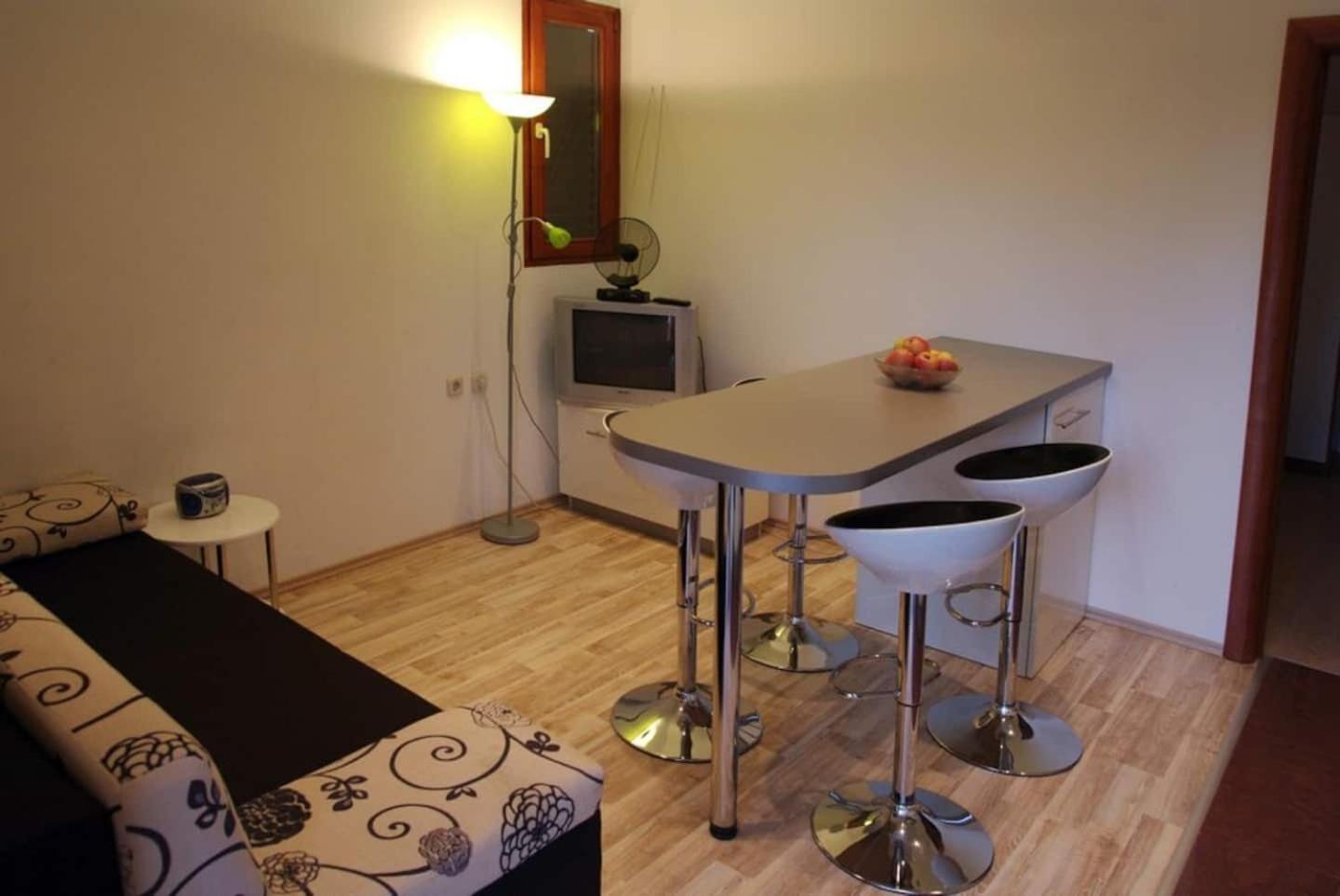 Apartments Brane - Free Parking Zadar Exteriör bild