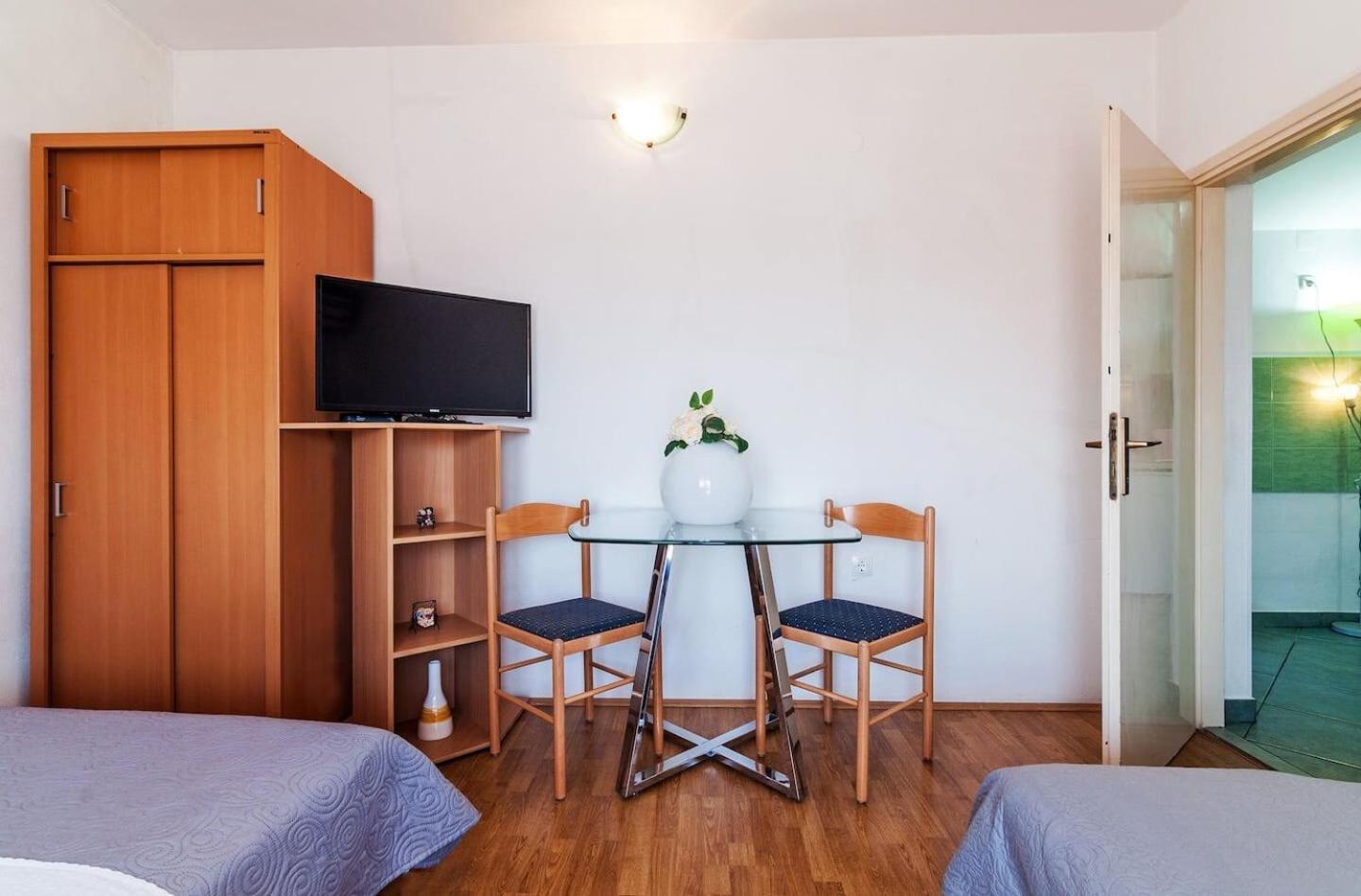 Apartments Brane - Free Parking Zadar Exteriör bild
