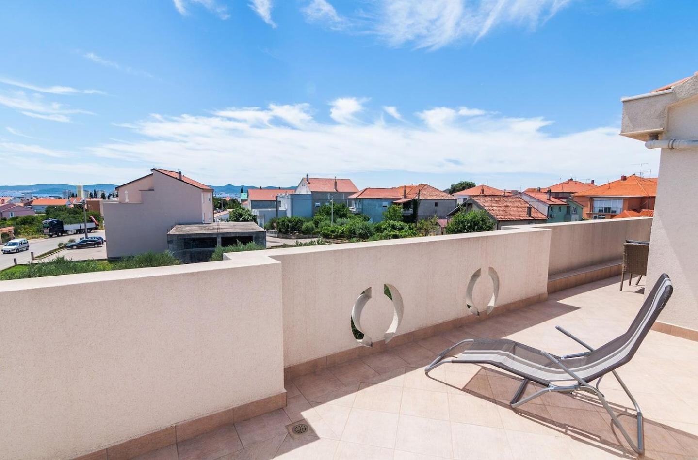 Apartments Brane - Free Parking Zadar Exteriör bild