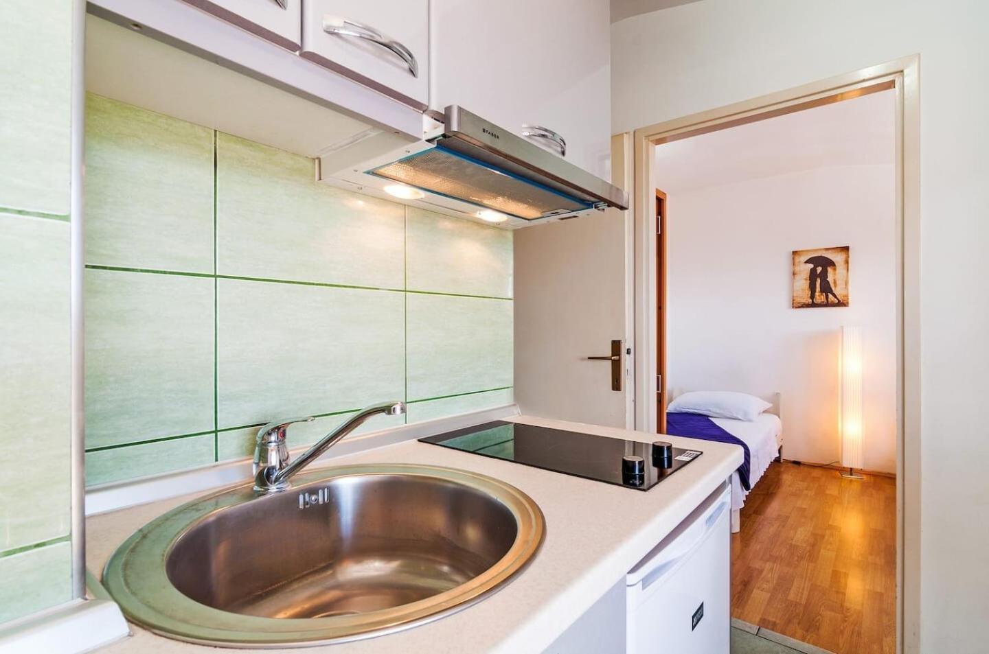 Apartments Brane - Free Parking Zadar Exteriör bild