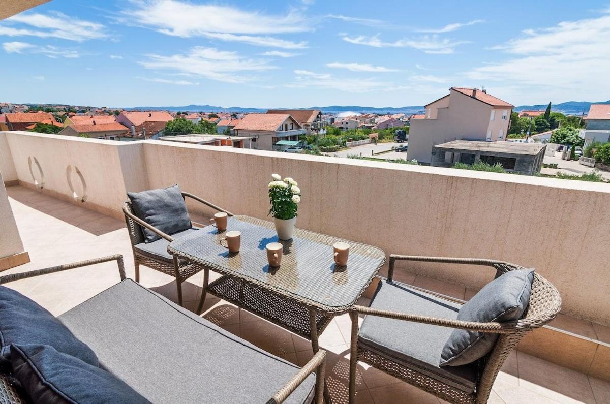 Apartments Brane - Free Parking Zadar Exteriör bild